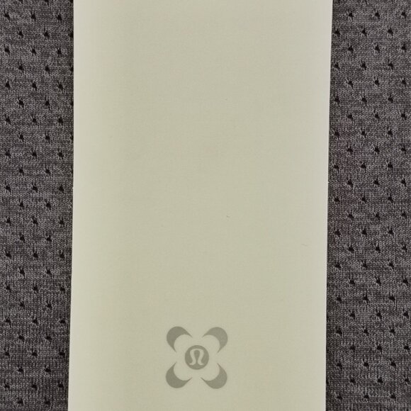 NWT LULULEMON SEAWHEEZE Grey LTWT Swiftly Breathe Crop Tank Top Size 10, 12 - Picture 9 of 10